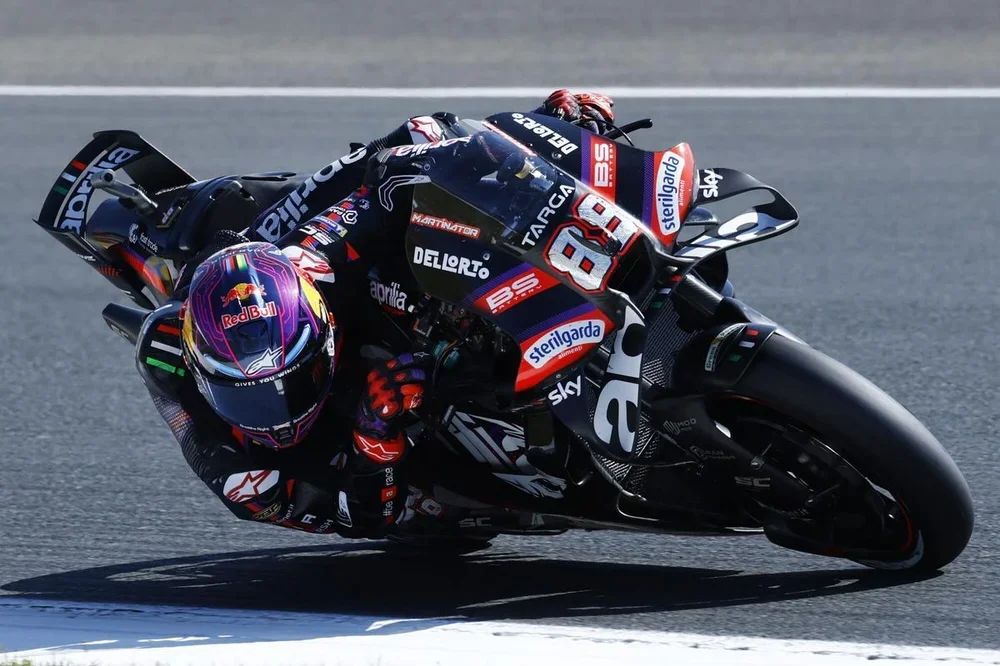 Jorge Martín, con su Aprilia en Le Mans